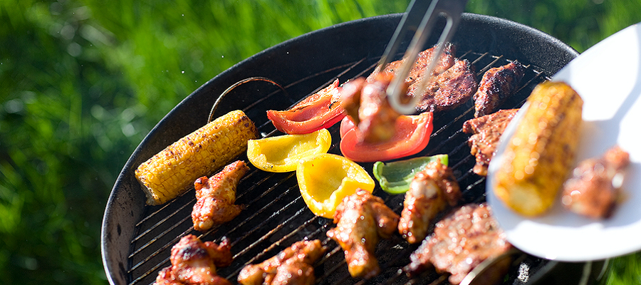 Grilling of cooked chicken and raw vegetables in Linwood, NJ